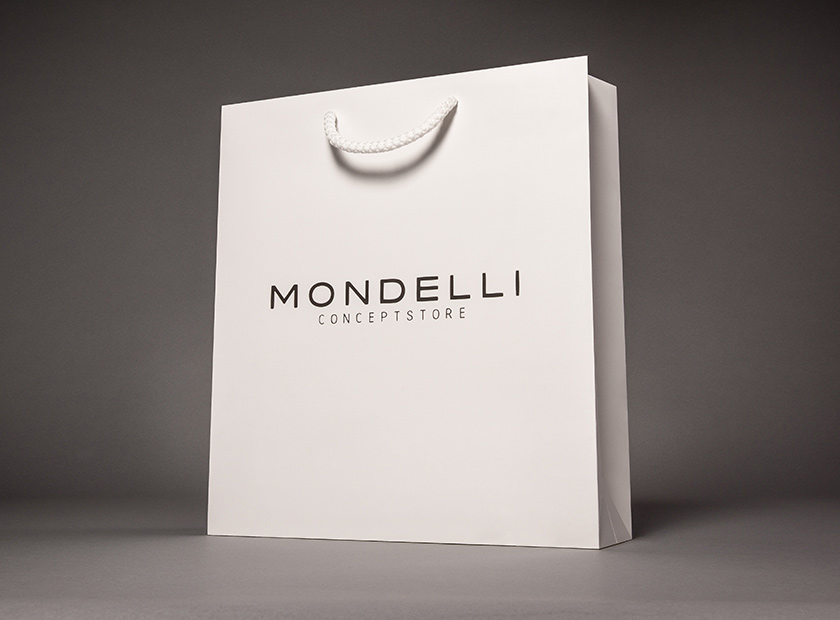 Printed paper bag with cord, Mondelli logo